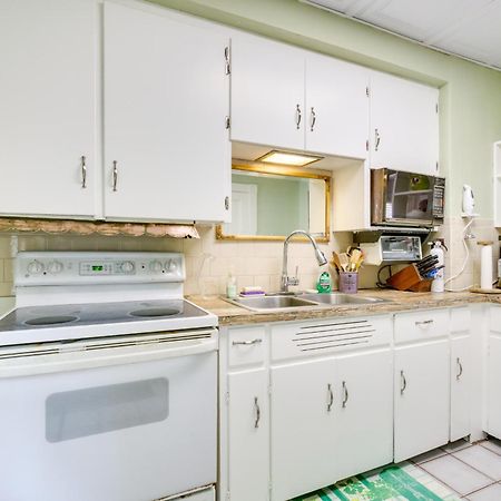 Quaint Beverly Townhome Walk To Beach And Downtown! ภายนอก รูปภาพ