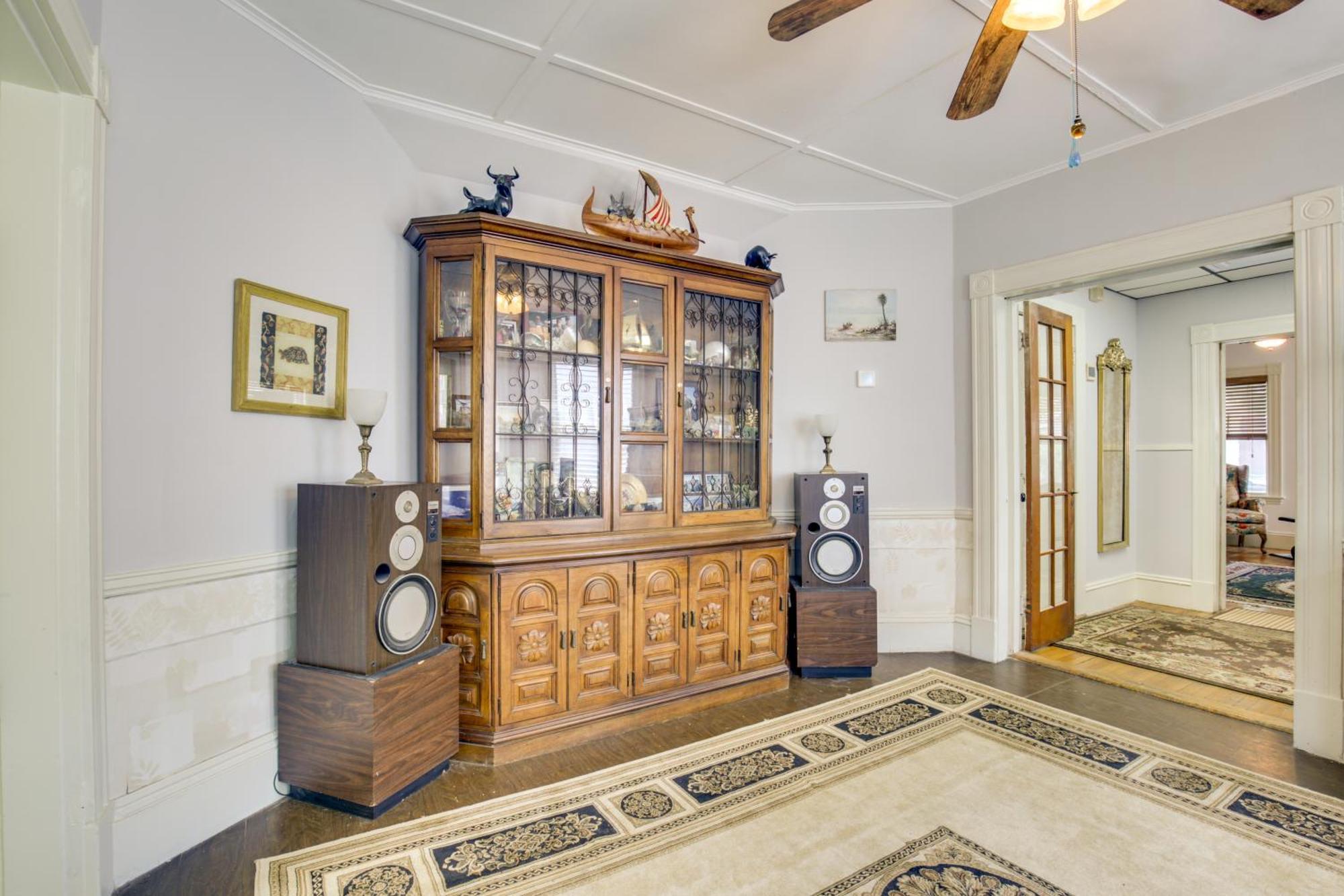 Quaint Beverly Townhome Walk To Beach And Downtown! ภายนอก รูปภาพ